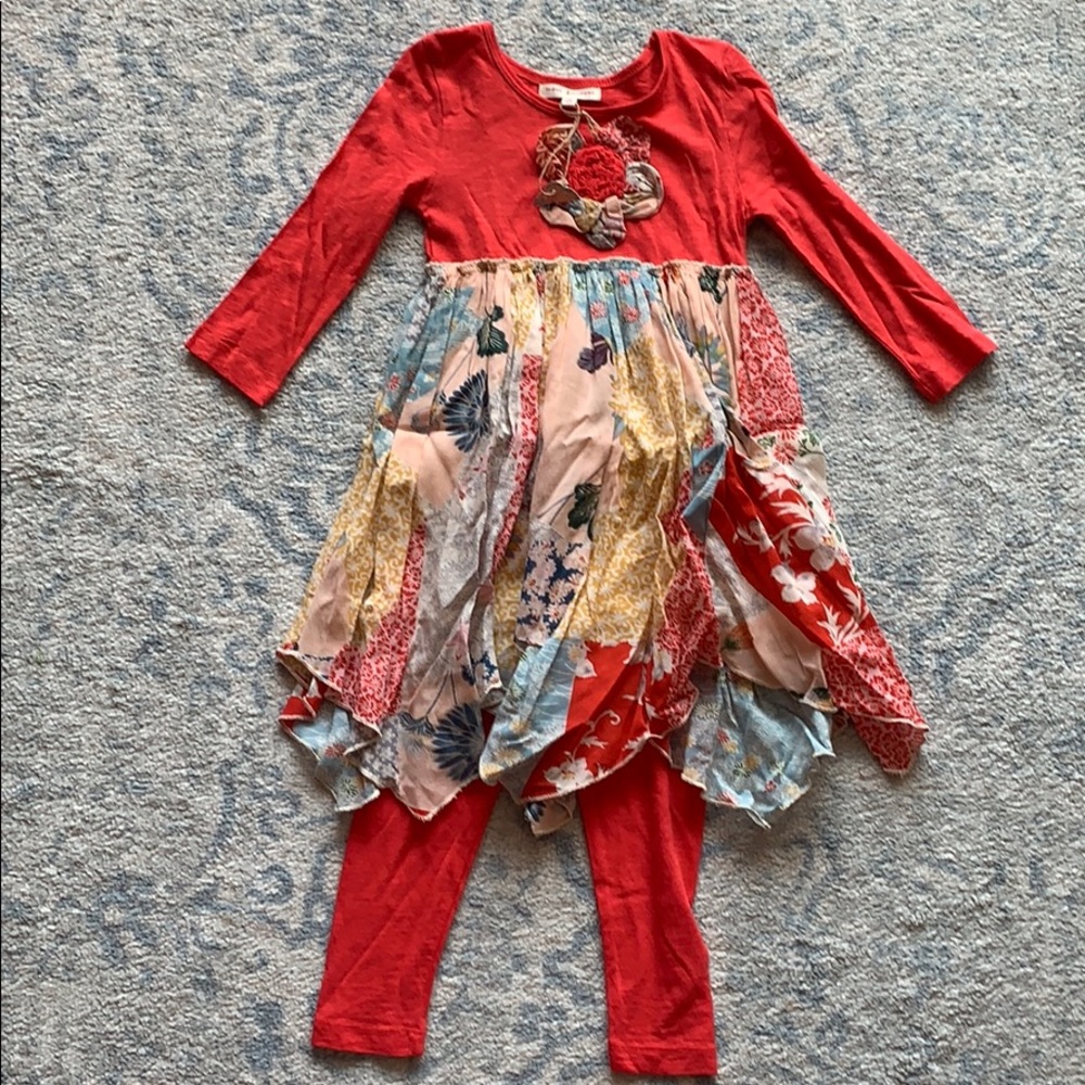 Girl’s two piece outfit